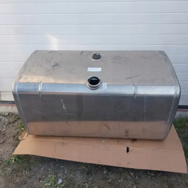 Réservoir de carburant Iveco OE 5801312015 - Occasion image 2