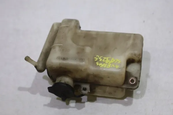 Erweiterungstank Toyota RAV4 III image 3