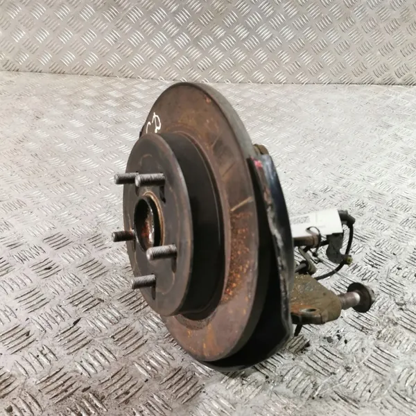 Lexus NX 2019 Hinterradnabe OEM UTO33663 image 7