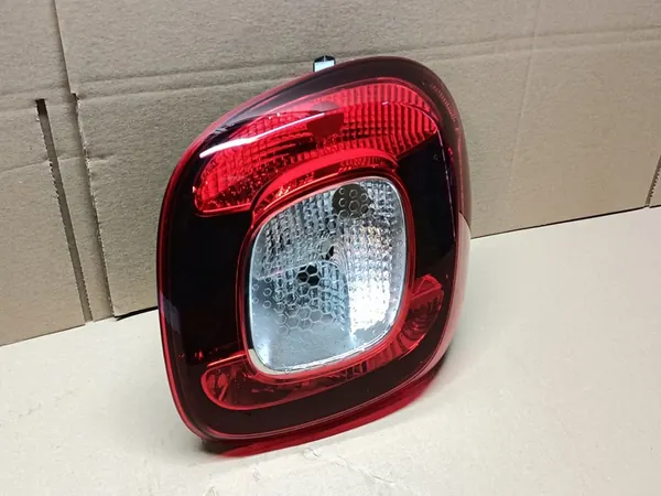 Originele Rechter Achterlicht Smart FORFOUR II image 3
