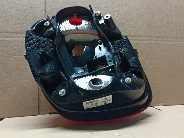 Originele Rechter Achterlicht Smart FORFOUR II image 6