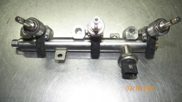 Carril inyector Kia Stonic 1.0 T-GDI OEM 35350-07100 image 3