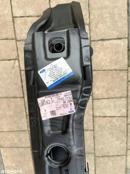 Ford Kuga II etupuskurinvahvike OEM 2437920 image 3