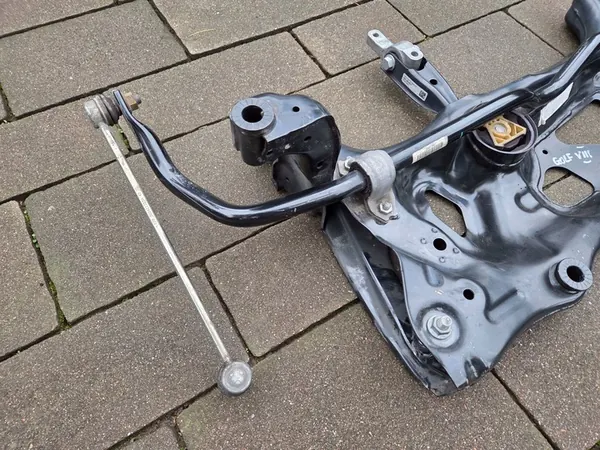 VW GOLF VIII Sous-châssis avant 5WA199315F image 2