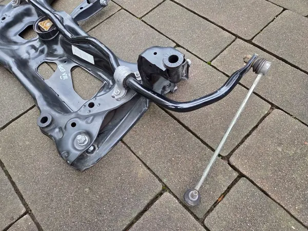 VW GOLF VIII Sous-châssis avant 5WA199315F image 5