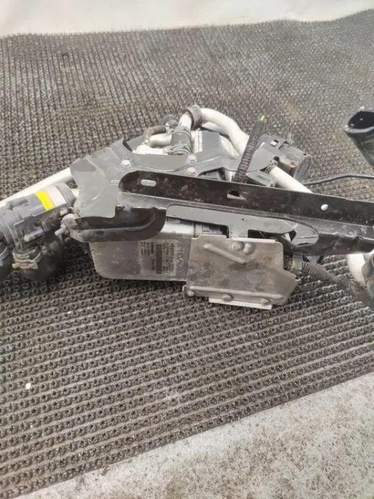 2008 Audi Q7 4L Webasto Verwarming 4L0910105 image 5