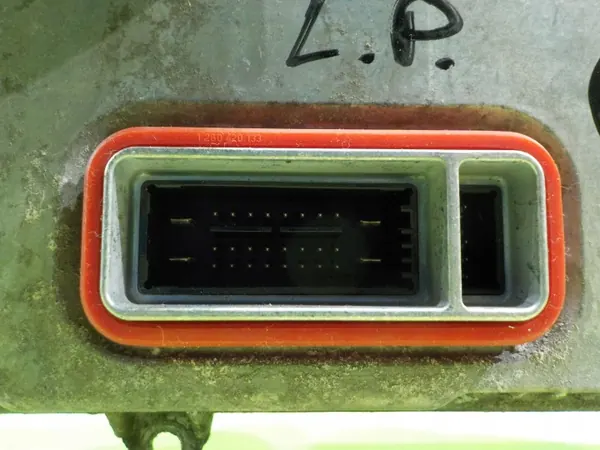 Audi Xenon Vorschaltgerät OEM 8E0941329A Links Vorne image 3