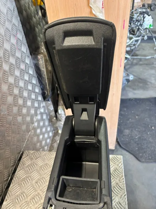 Túnel central OEM 9824789480 para Peugeot 208 II image 8