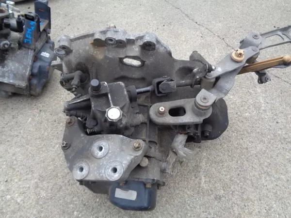 Opel Corsa D 1.3 CDTI Getriebe S9W374 - Gebraucht image 2
