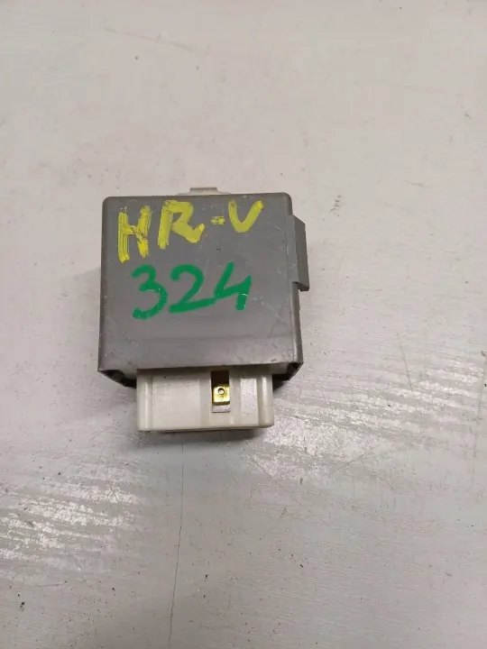 Honda OE RZ0159 Polttoainepumpun Ohjain - Käytetty image 2