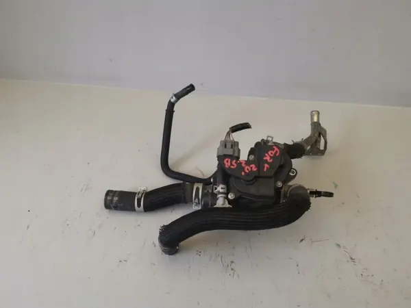 Carcaça termóstato Subaru OEM 21319AA010 Usado image 3