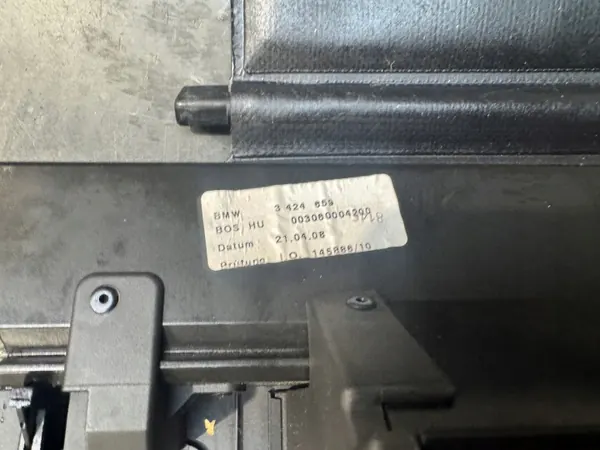 BMW X3 E83 Kofferraum-Rollo OEM 3424659 image 7