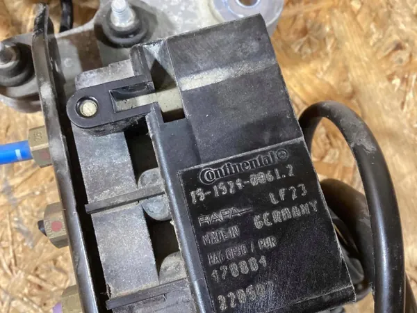 Federbein Porsche Macan OEM 95B616006G Kompressor image 7