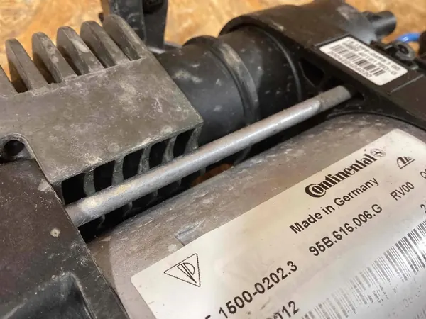 Federbein Porsche Macan OEM 95B616006G Kompressor image 8