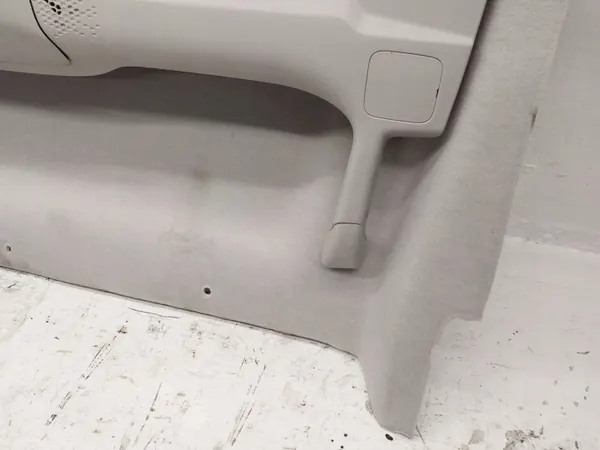 Toyota ProAce City Binnenbekleding OEM 98276103BJ Gebruikt image 4