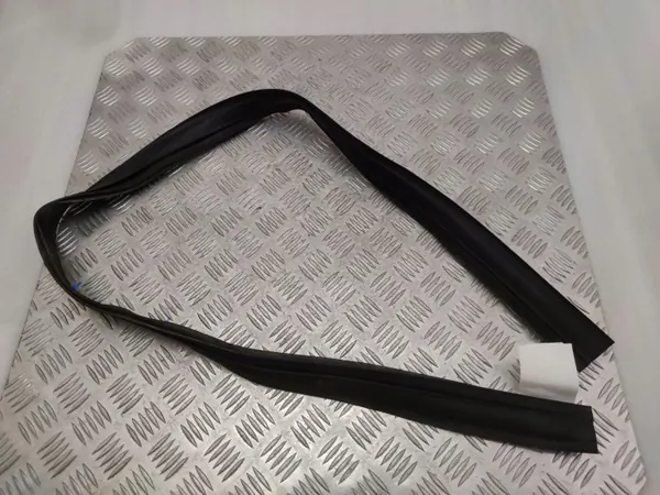 Pièces de seuil et pilier Lexus NX OEM 6786378010 image 4
