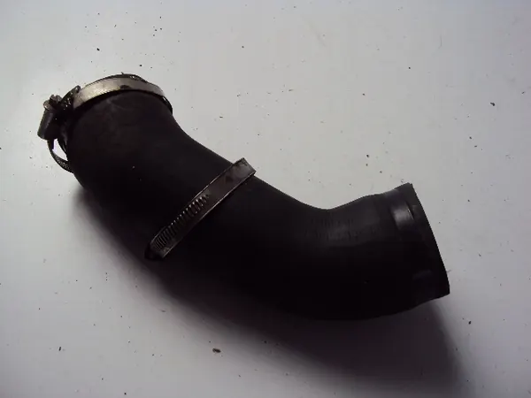 Tubería de intercooler VW T5 Multivan Lift 2.0 TDI 09- image 2