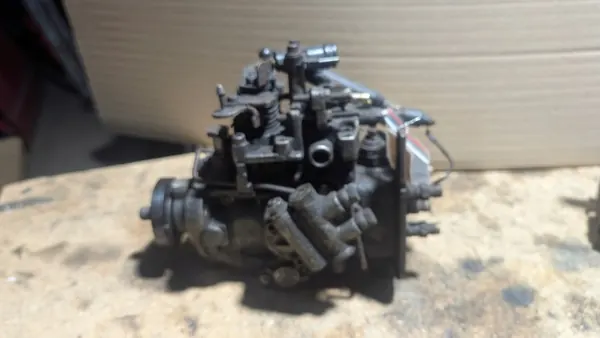 Pompe d'injection Ford Escort 1.8D OEM 0460494218 image 3