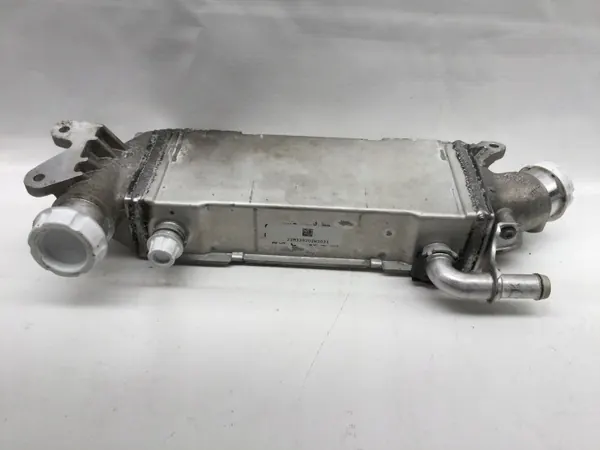 Radiateur Opel OE 55512943 - État Utilisé image 2