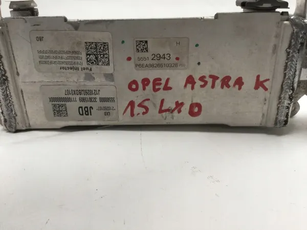 Radiateur Opel OE 55512943 - État Utilisé image 3