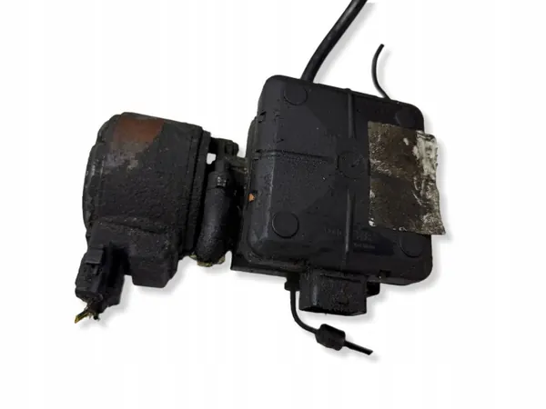 Citroen C5 I luchtvering compressor OEM 9636716080 image 2