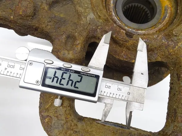 Snodo anteriore sinistro VW Touareg II Audi Q7 image 5