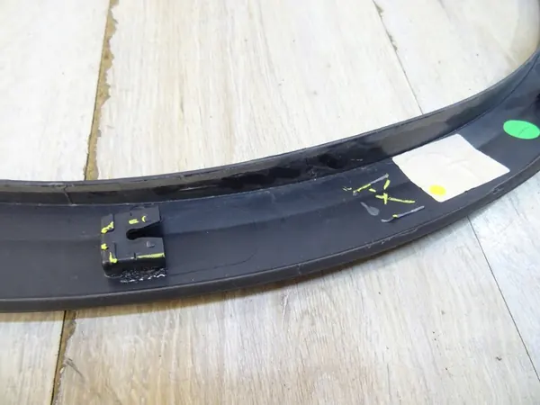 VW T-ROC 17- Oikea Etulokasuoja 2GA854732 image 9