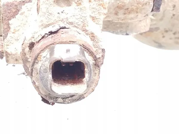 Bloco de válvula de suspensão pneumática Citroen C5 2009 968549228R image 2