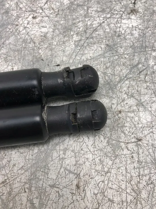 Bakluckans aktuatorer VW T6 7E0827550B image 4