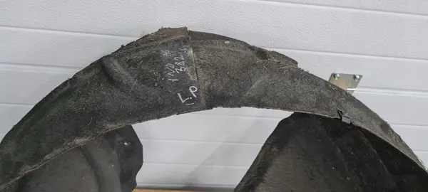 Audi A6 C6 Vasemman Etupuskuri 4F0821133P image 4