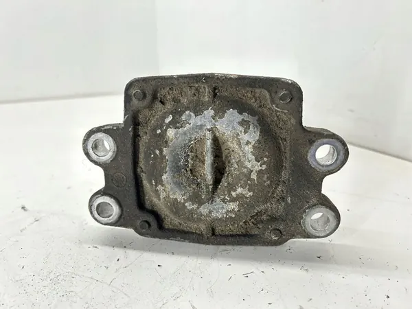 Dodge Charger 2015 Vaihteiston kiinnitys image 4