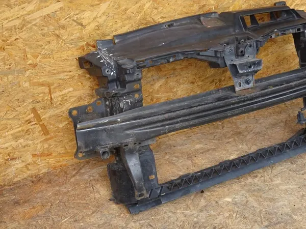 SCIROCCO III Etupuskuri Vahvistus 1K8807109 image 3