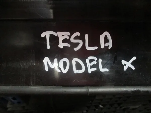 Tesla X Innenraumfiltergehäuse OEM - Gebrauchtteil image 10