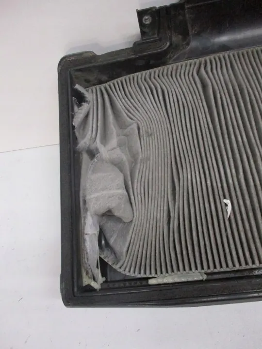 Tesla X Innenraumfiltergehäuse OEM - Gebrauchtteil image 9