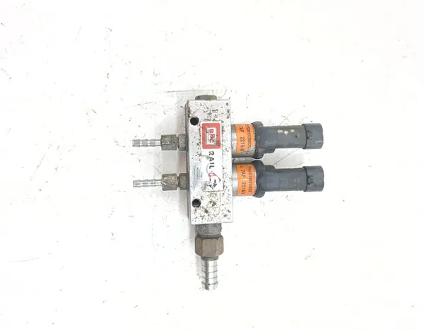 BRC LPG Einspritzschiene OEM 09SQ99020002G - Gebraucht image 2