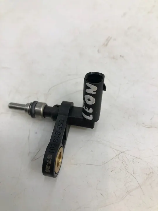 Capteur de température du liquide de refroidissement SEAT IBIZA V 05E919501 image 2