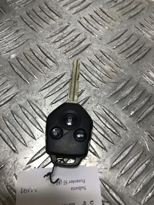 Clé ou Carte Subaru OEM FBZ14491 pour Forester 2014 image 2