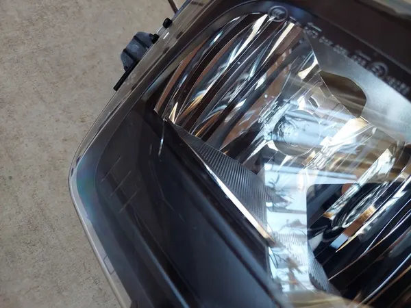 FARO - DIREITO - VW T-CROSS - 2GM image 4