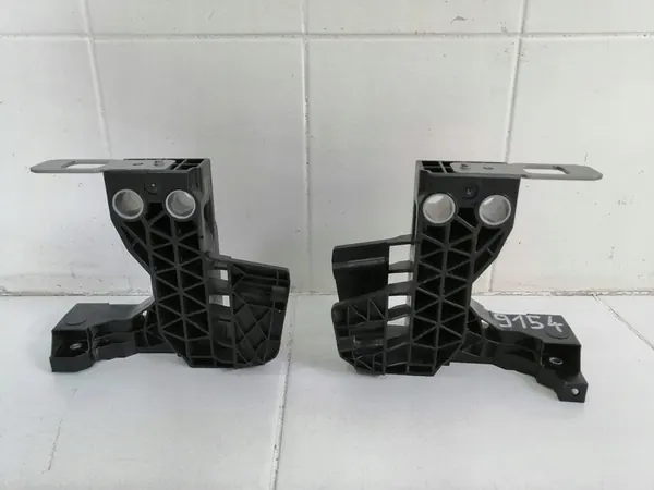 Support de radiateur côté gauche Mercedes-Benz C W206 2022 image 2