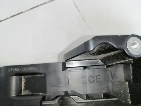 Support de radiateur côté gauche Mercedes-Benz C W206 2022 image 7