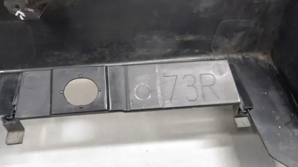 Moldura de umbral derecha OEM 75850-0H020 Toyota Aygo X image 8