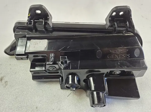 Feu de recul arrière gauche OEM 924A4-CU000 Genesis GV60 image 6