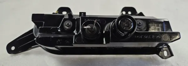 Feu de recul arrière gauche OEM 924A4-CU000 Genesis GV60 image 8