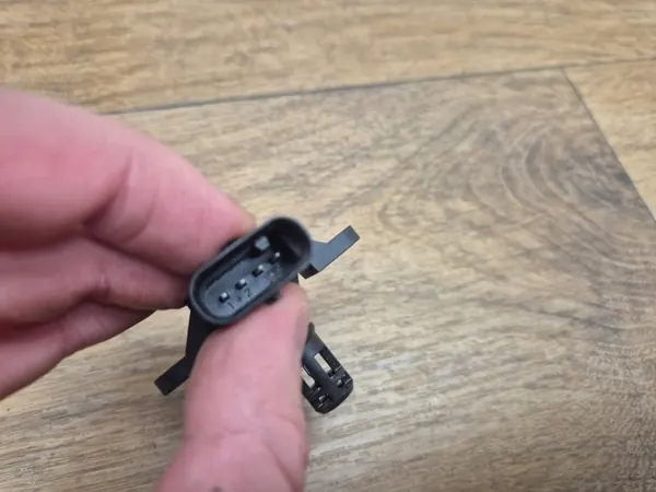 BMW MAP-sensor OEM 7843531 - Begagnad Lufttrycksensor image 3