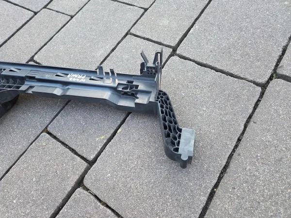 Support de radiateur droit OEM A4475040200 image 4