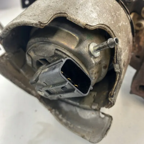 Rechter turbocharger Land Rover 3.0 Jaguar XF XJ 306DT image 9