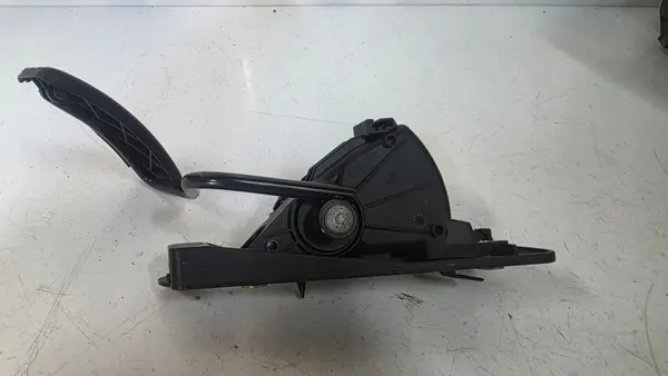 Potentiomètre de pédale d'accélérateur OEM 8200007513 image 5