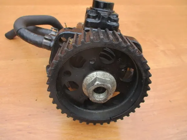 Brandstofinjectiepomp Opel Insignia Astra J 2.0 CDTI 0445010193 image 6