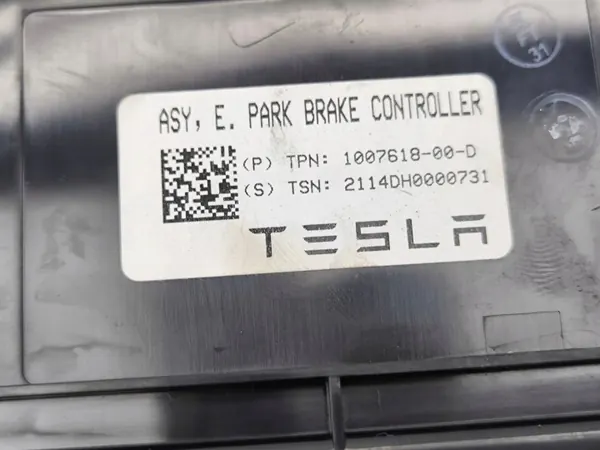Módulo de freno Tesla OEM 100761800D - Usado image 3