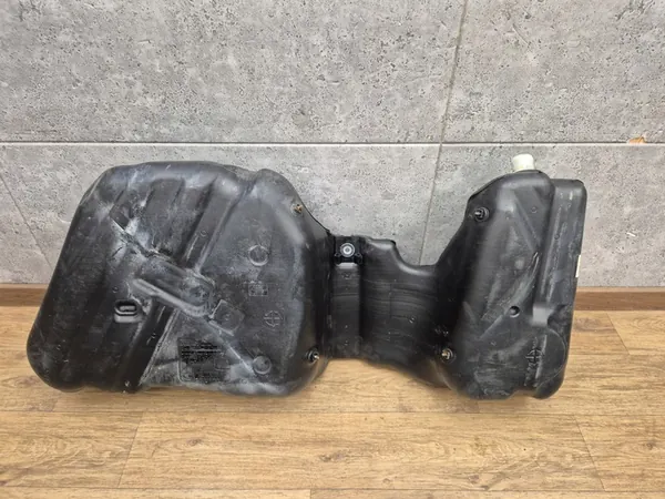 BMW F30 F31 F32 F33 F36 Diesel Fuel Tank with Pump 7294609 image 6